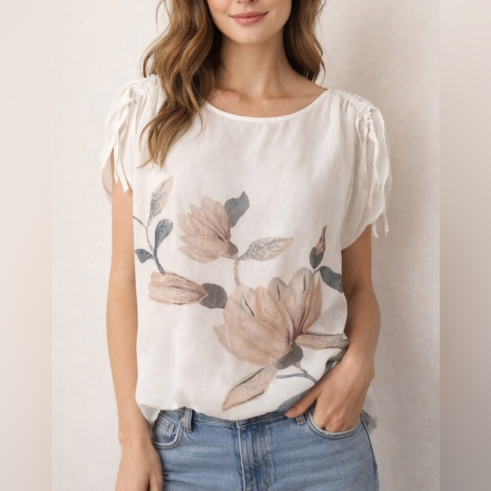 RW&CO Off-White Sheer Floral Top – Size S